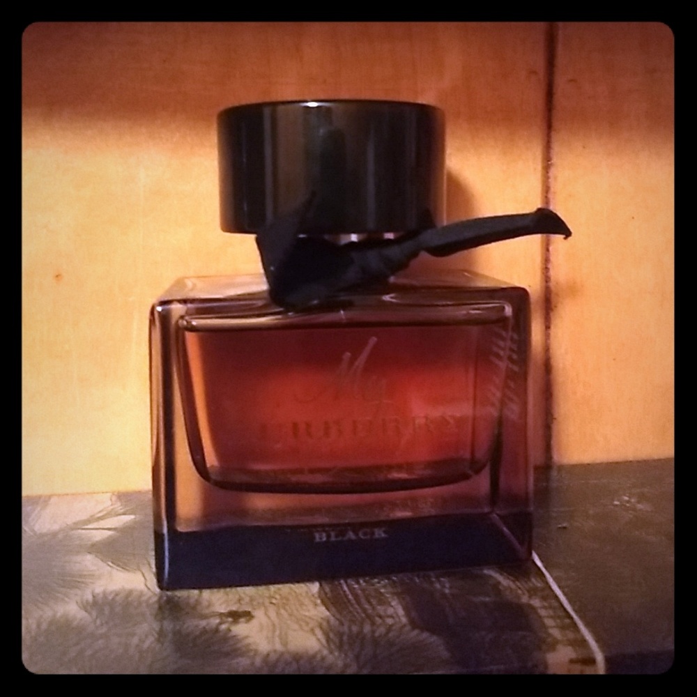 BURBERRY BLACK PARFUM